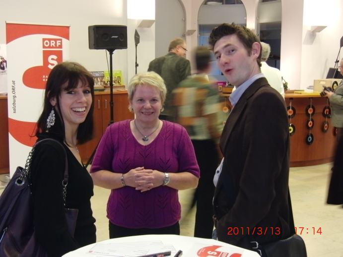 CIMG0263_Frau Hermann empfaengt das Meisterpaar.jpg